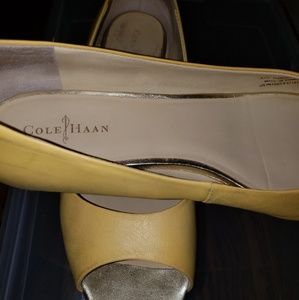 Yellow leather sandals